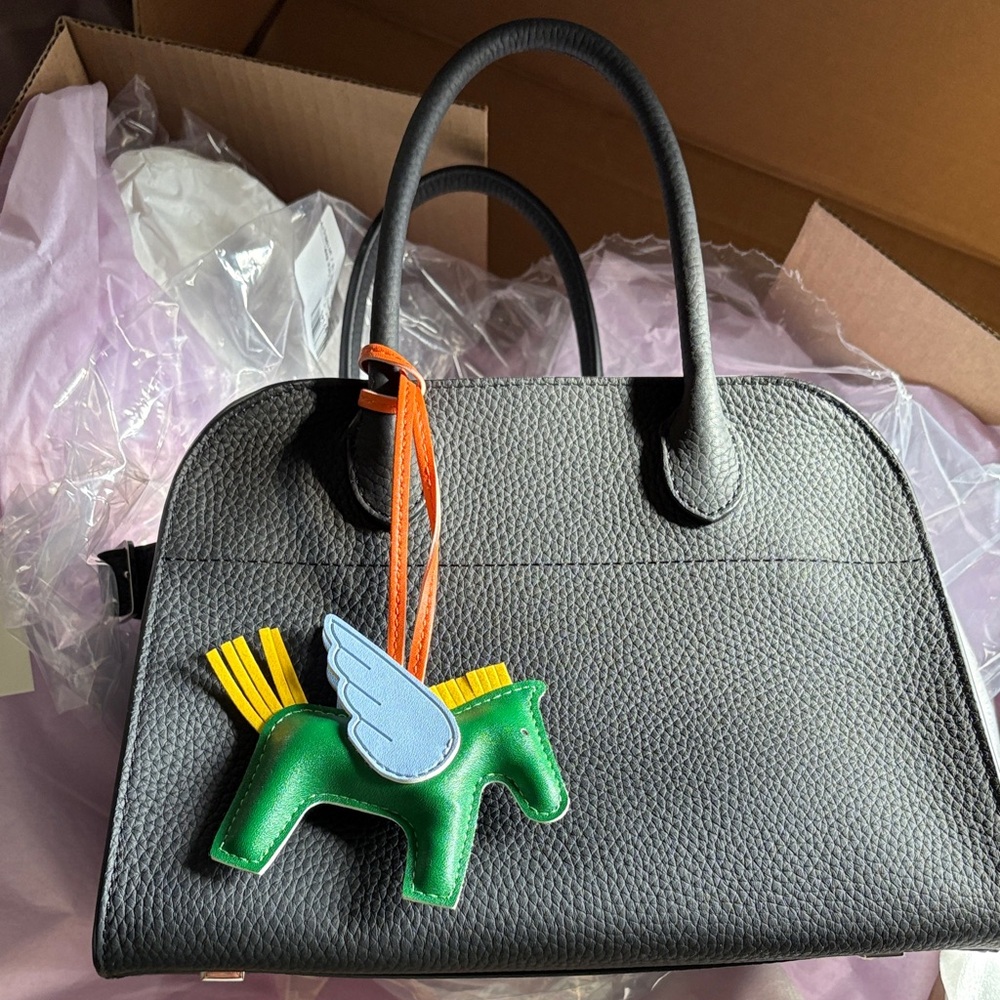 The Margaux soft 10 black